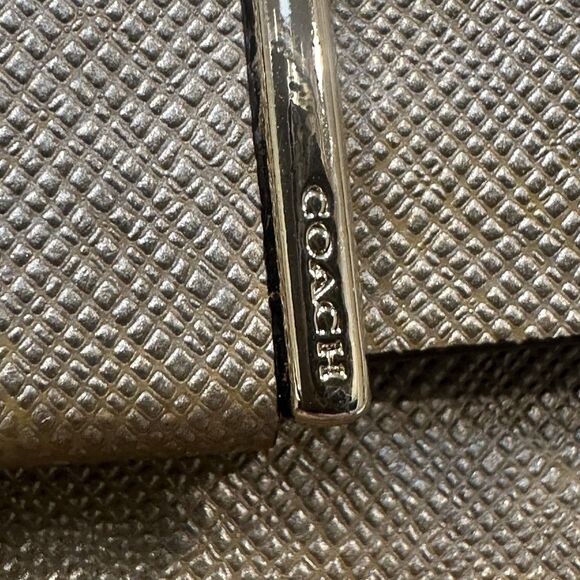 COACH Darcy Bow East West Crossbody Black Handbag 9 x 6 x 1 Metallic Pewter - Picture 4 of 12